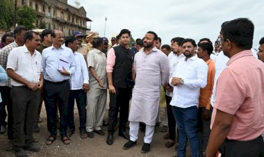 ‘स्वच्छ पंढरपूर, स्वच्छ वारी, आनंदी वारी’...चंद्रभागा वाळवंट स्वच्छतेसाठी विशेष मोहीम, 50 स्वतंत्र कर्मचाऱ्यांची नियुक्ती - पालकमंत्री जयकुमार गोरे