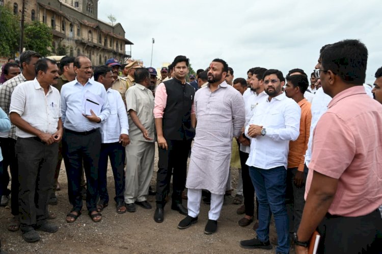 ‘स्वच्छ पंढरपूर, स्वच्छ वारी, आनंदी वारी’...चंद्रभागा वाळवंट स्वच्छतेसाठी विशेष मोहीम, 50 स्वतंत्र कर्मचाऱ्यांची नियुक्ती - पालकमंत्री जयकुमार गोरे