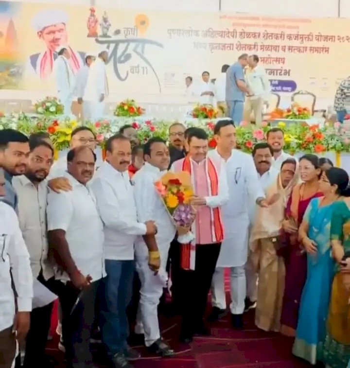 पंढरपूरच्या विकासासाठी भाजपा नगरसेवकांनी मुख्यमंत्री देवेंद्र फडणवीस यांच्याकडे केली निधीची मागणी