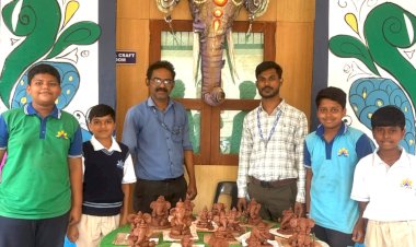 एमआयटी विश्वशांती गुरुकुलमध्ये विद्यार्थ्यांनी साकारल्या पर्यावरणपूरक गणेशमूर्ती