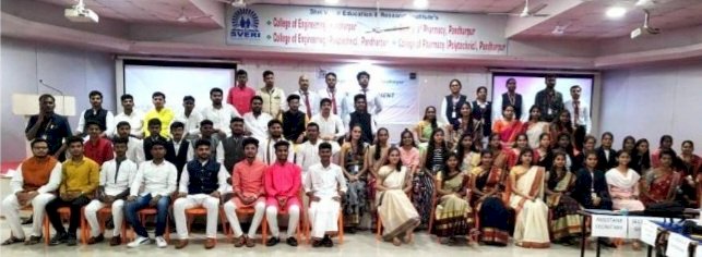 स्वेरीमध्ये ‘ईलाइट’ मंचातर्फे 'मॉक पार्लमेंट' सत्र संपन्न