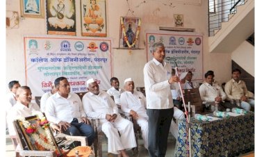 मुंढेवाडीत स्वेरीज कॉलेज ऑफ इंजिनिअरिंगचे ‘विशेष श्रम संस्कार शिबीर’ संपन्न