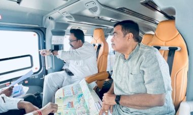 ना.नितीन गडकरींनी केली आळंदी-पंढरपूर पालखी मार्गाची हवाई पाहणी