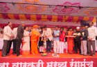 जीवनाच्या रंगमंचावर कर्तव्याने भूमिका पार पाडा! - खासदार डॉ.जयसिद्धेश्वर शिवाचार्य महास्वामी