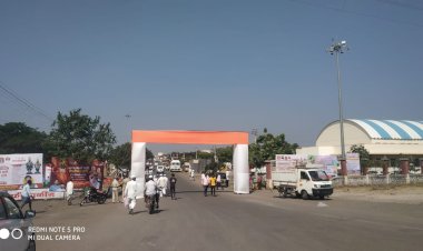 कार्तिकी वारी - 65 एकरात लाखांवर भाविक दाखल., प्रशासन सज्ज