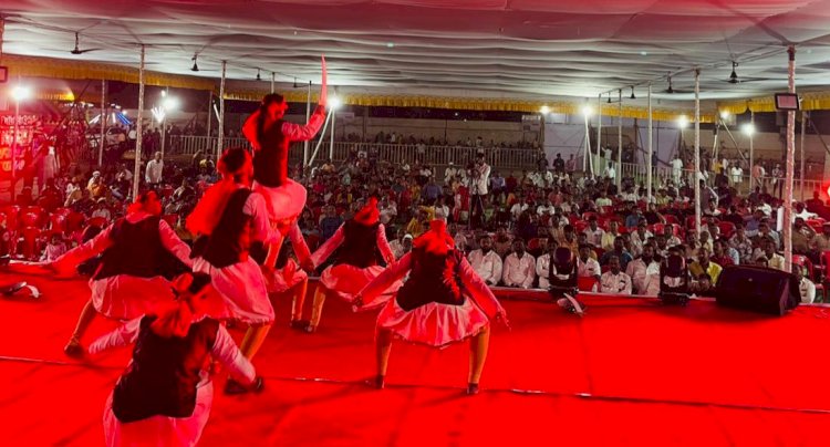 डान्स स्पर्धेतील नृत्य आविष्काराने जिंकली नागरिकांची मने