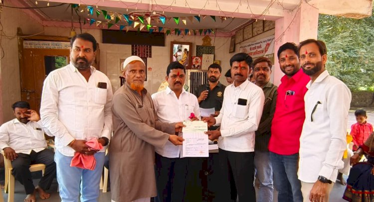 लक्ष्मी टाकळी ग्रामपंचायतीच्या वतीने दिव्यांग बंधू भगिनींना ५% मदत निधीचे वाटप.