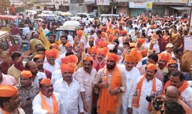 आमदार राम सातपुते यांचा हिंदू नववर्ष महोत्सव समितीच्या शोभायात्रेत सहभाग, हिंदू बांधवांनी दिल्या घोषणा...