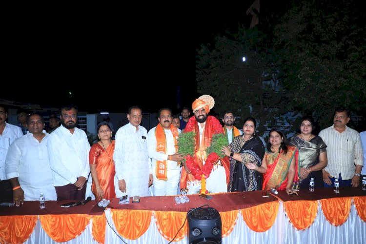 आ.सातपुते यांच्या विजयासाठी संपर्कप्रमुख महेश साठे यांनी बोलावली बैठक