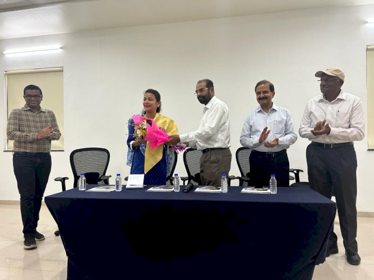 सोलापूर उद्योजक असोसिएशनकडून प्रणिती शिंदे यांना विजयासाठी दिल्या शुभेच्छा