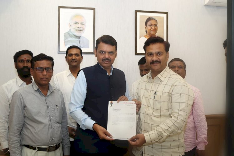 लोकसभा निवडणूक होताच चेअरमन अभिजीत पाटलांनी लावला कामाचा सपाटा