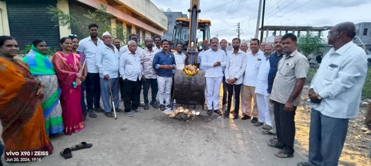 लक्ष्मी टाकळी उपनगरातील विविध रस्त्यांचे भूमिपूजन