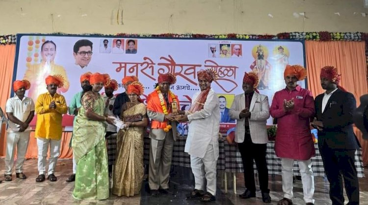 पंढरपुरात ज्येष्ठ विधिज्ञांचा मनसेच्या वतीने गौरव