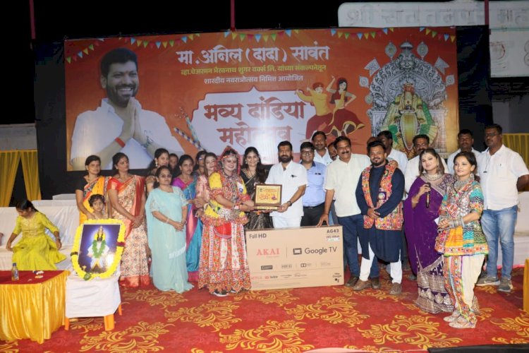 दांडिया खेळ पारंपारिक संस्कृतीचे दर्शन घडवतो – अनिल सावंत