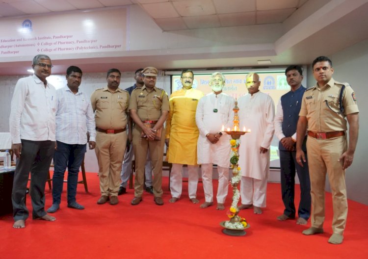 स्वेरीमध्ये ‘विकसित गाव अभियान’ अंतर्गत ‘जलतारा प्रकल्प शुभारंभ’ व ‘सेंद्रिय रत्न पुरस्कार’ सोहळा संपन्न