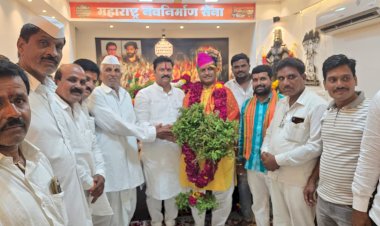 पंढरीत मनसे नेते दिलीप धोत्रे यांचा वाढदिवस विविध सामाजिक कार्यक्रमांनी साजरा 