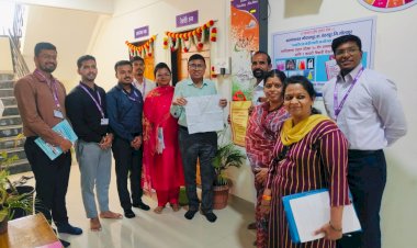 मशीन मध्ये क्वाईन टाका, कापडी बॅग घ्या..! ; गोपाळपूर ग्रामपंचायतीचा प्लॅस्टिकवर अनोखा उपाय..!