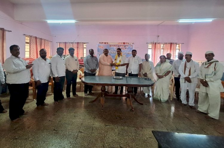 खा.शरद पवार यांच्या वाढदिवसानिमित्त मातोश्री वृद्धाश्रमात मिष्टान्न भोजन; राष्ट्रवादी काँग्रेसच्या वतीने समाजोपयोगी उपक्रम