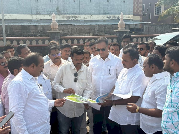 पंढरपुरातील विविध विकास कामाची आ.समाधान आवताडे, माजी आ.प्रशांत परिचारक यांनी केली पाहणी 