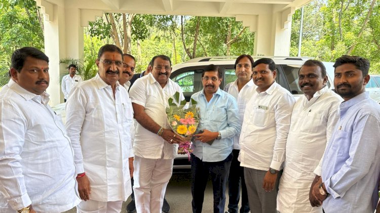 राष्ट्रवादी पक्षाच्या माळशिरस आणि उत्तर सोलापूरच्या निरीक्षकपदी नागेश फाटे यांची निवड