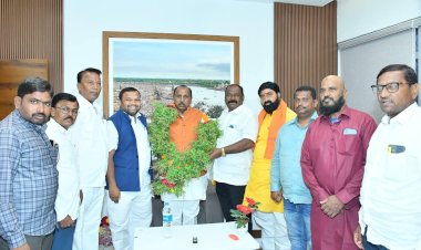 पंढरीत नूतन खासदार रामरावजी वडकुते यांचे जंगी स्वागत