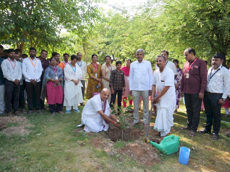 स्वेरीमध्ये जागतिक पर्यावरण दिन उत्साहात साजरा